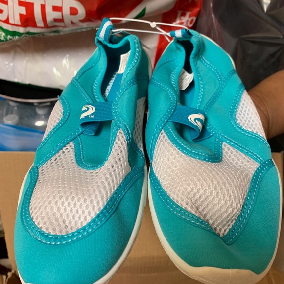 Water Shoes - Picture 1 of 1